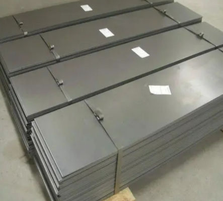 1/4 &quot;ANSI 304 แผ่นสแตนเลส 2B เสร็จสิ้นสำหรับอุปกรณ์เคมี 3000 - 6000mm