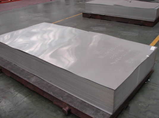 Al 3105 แผ่นอลูมิเนียม Al Mn แผ่นโลหะผสม JIS AISI 3105 ป้องกันสนิม 6000mm
