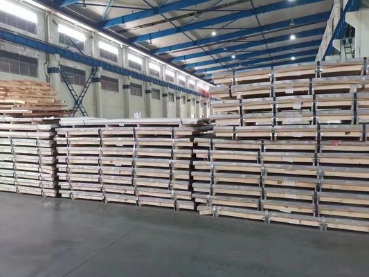SS 420 ASTM A276 แผ่นเหล็กสแตนเลสรีดร้อน 4mm แผ่นเหล็กพื้นผิวขัดเงา